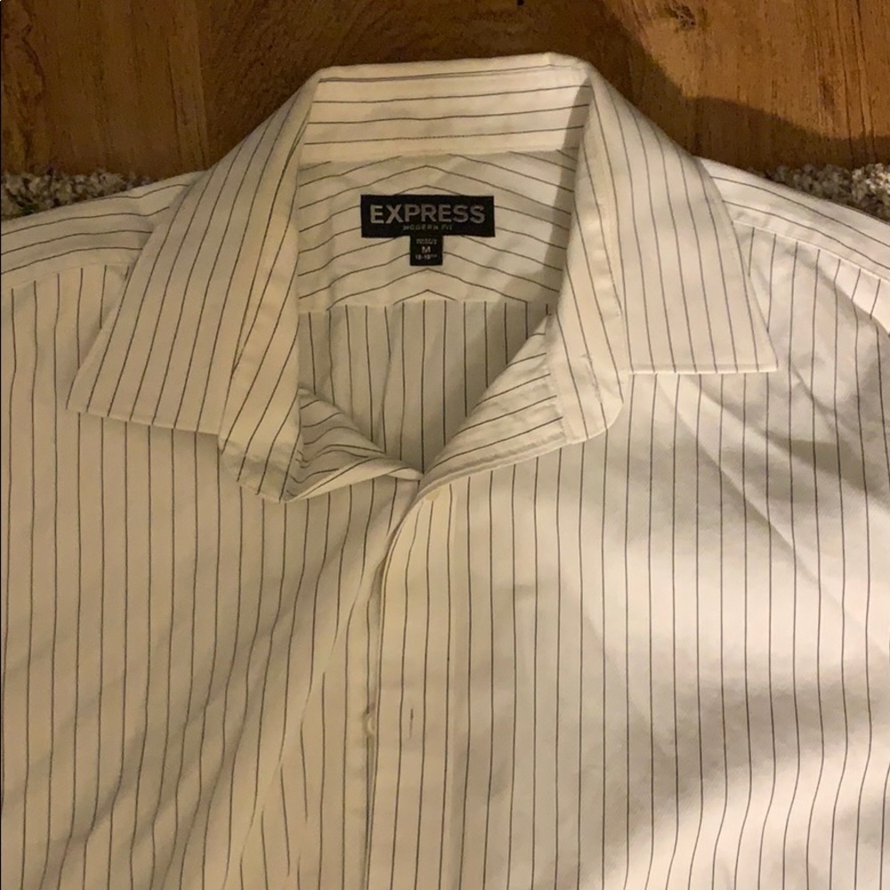 Casual button down - Picture 2 of 2